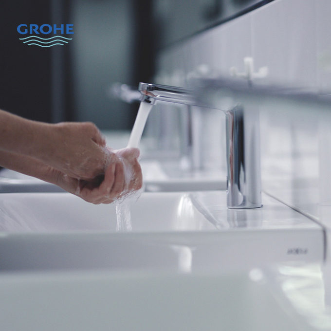 GROHE lance un robinet hybride sans contact