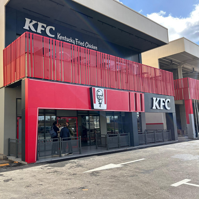 KFC Maroc inaugure son 47e restaurant au centre commercial Almaz, à Casablanca, et poursuit son développement dans le pays