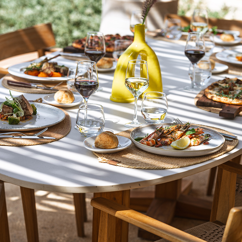 Folie Restaurant & Sea Bouznika sacré Meilleur Restaurant de Cuisine Méditerranéenne d’Afrique 2025