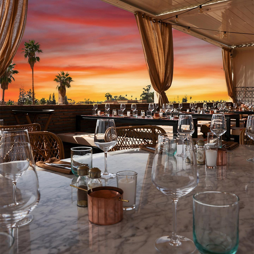Dardar Rooftop Marrakech, une Table à Hauteur du Ciel