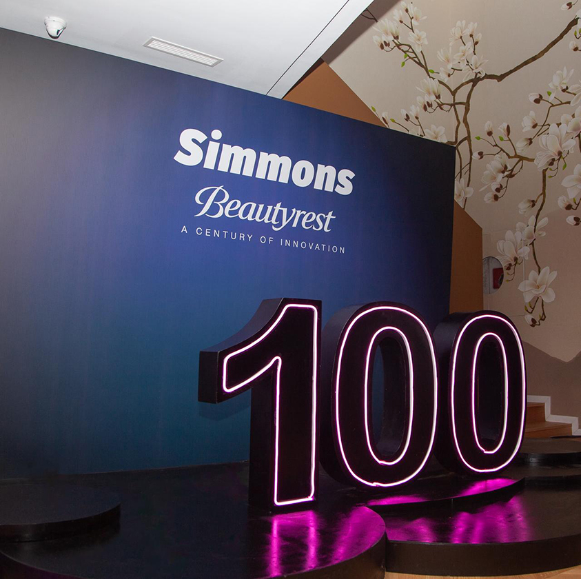 Simmons Beautyrest Célèbre 100 ans d’audace et d’innovation