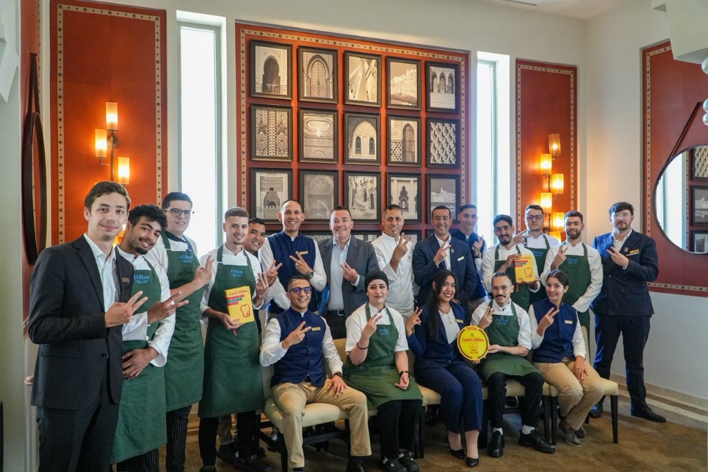 Le restaurant L’Olivier du Hilton Tangier Al Houara rejoint le Top 10 du Guide Gault&Millau Maroc 2026 et décroche deux toques